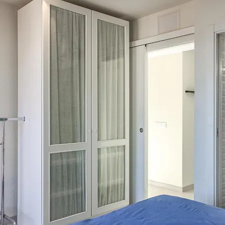 Apartment Awesome In Gerona With House Sea View *