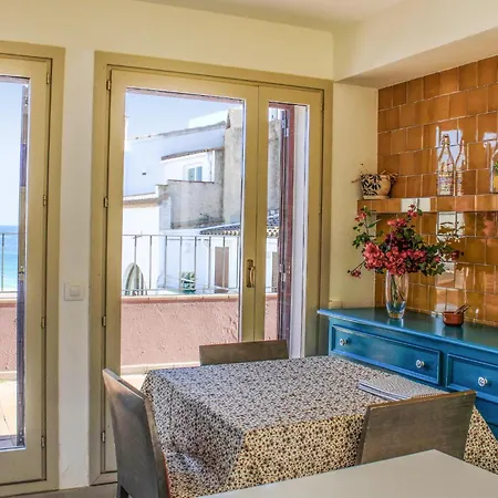 Awesome In Gerona With House Sea View Apartment *